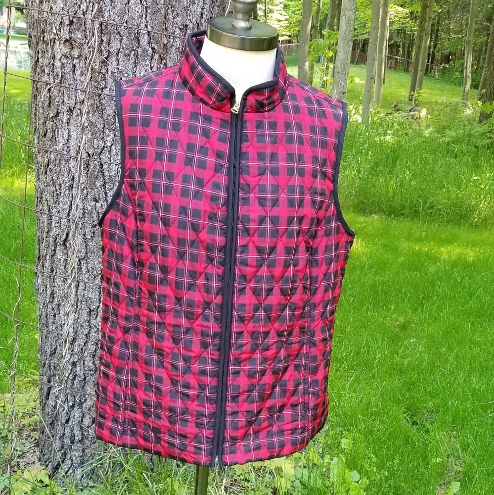 LIGHT QUILTED VEST